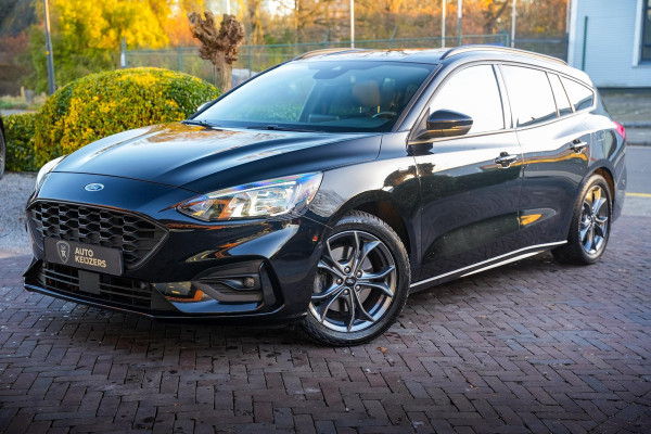 Ford FOCUS Wagon 1.0 EcoBoost ST Line Automaat Stoelverwarming Stuurverwarming