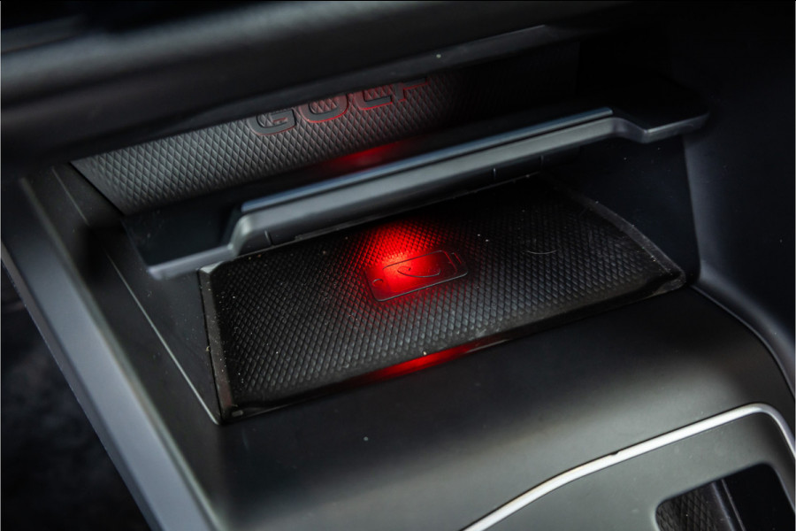 Volkswagen Golf 2.0 TSI GTI - Milltek | Panorama | IQ Light | H&K  | DCC