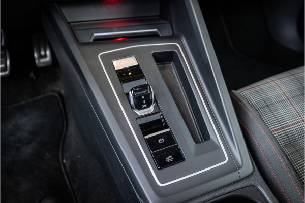 Volkswagen Golf 2.0 TSI GTI - Milltek | Panorama | IQ Light | H&K  | DCC