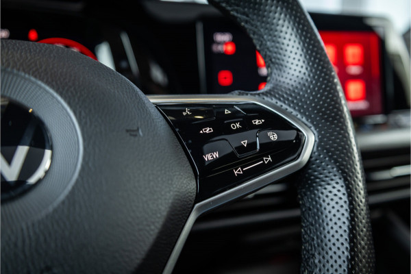 Volkswagen Golf 2.0 TSI GTI - Milltek | Panorama | IQ Light | H&K  | DCC