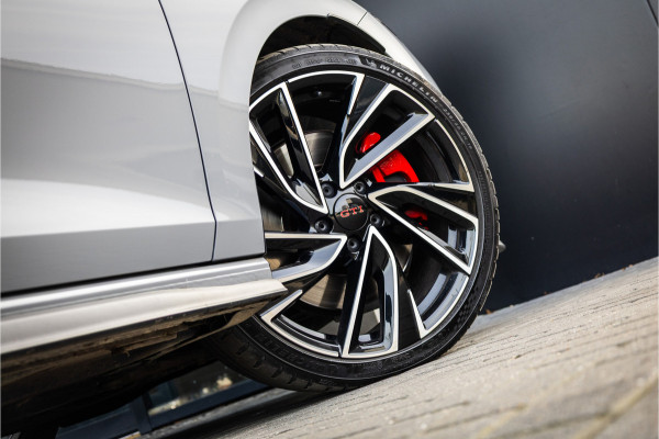 Volkswagen Golf 2.0 TSI GTI - Milltek | Panorama | IQ Light | H&K  | DCC