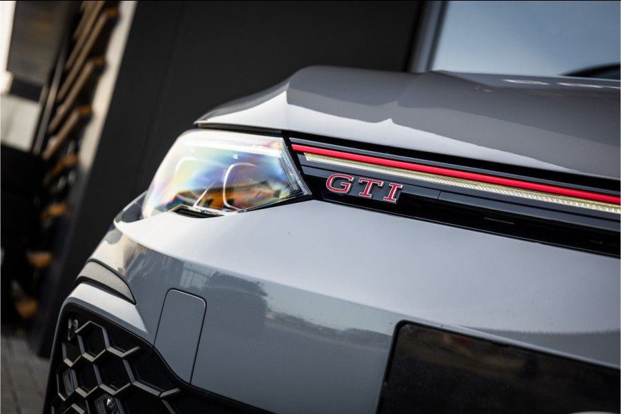 Volkswagen Golf 2.0 TSI GTI - Milltek | Panorama | IQ Light | H&K  | DCC