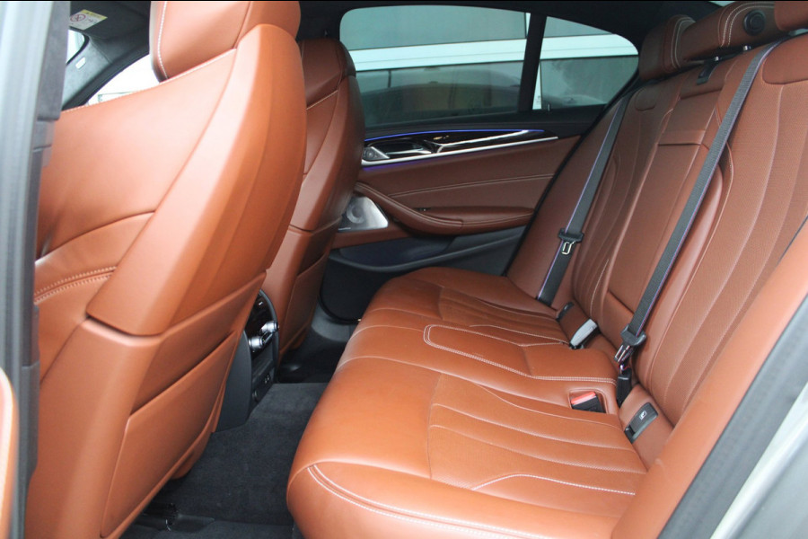 BMW M5 4.4 V8 600pk | B&W | 360 | Carbon| ACC | HUD | Soft Close