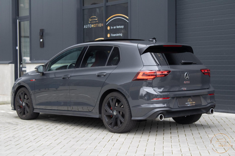 Volkswagen Golf 2.0 TSI GTI Pano Memory IQ Lights Harman Kardon