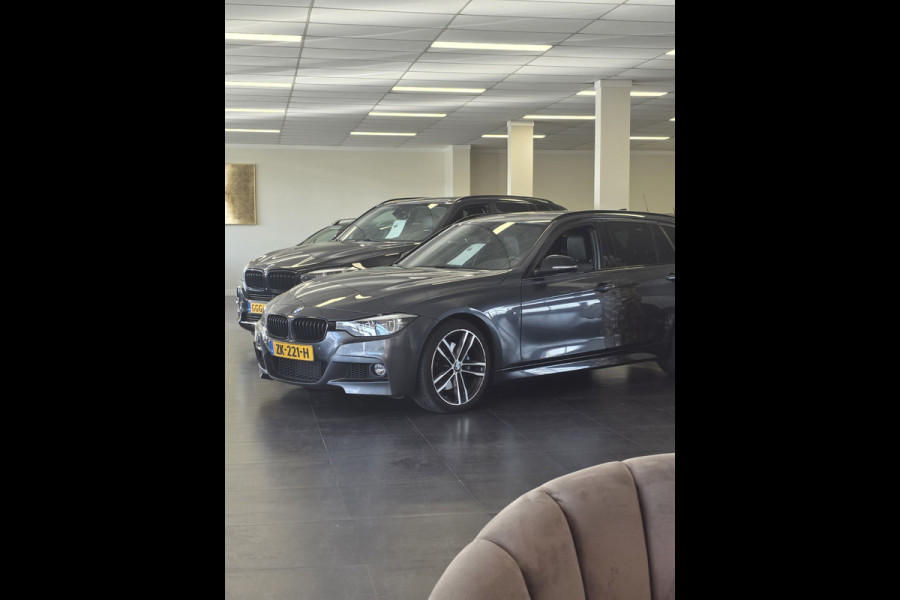 BMW 3 Serie Touring 318i M Sport Corporate Lease Automaat – Vol Opties – Pano – NAP