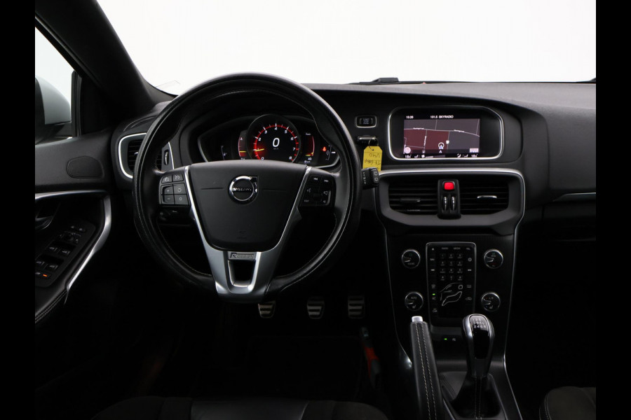 Volvo V40 2.0 T4 190 PK R-DESIGN SPORT + AFN. TREKHAAK | LED | SPORTSTOELEN | STOELVERW.