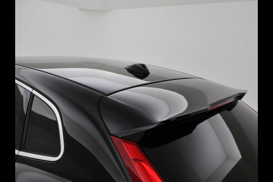 Volvo V40 2.0 T4 190 PK R-DESIGN SPORT + AFN. TREKHAAK | LED | SPORTSTOELEN | STOELVERW.