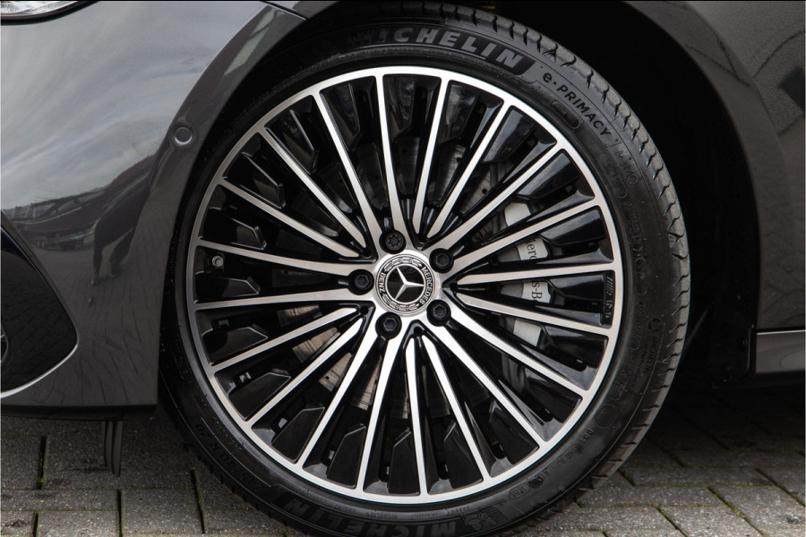 Mercedes-Benz E-Klasse 400 e 4MATIC AMG Premium Plus, Hyperscreen, Pano, Leder, Head-up, Distronic, Trekhaak