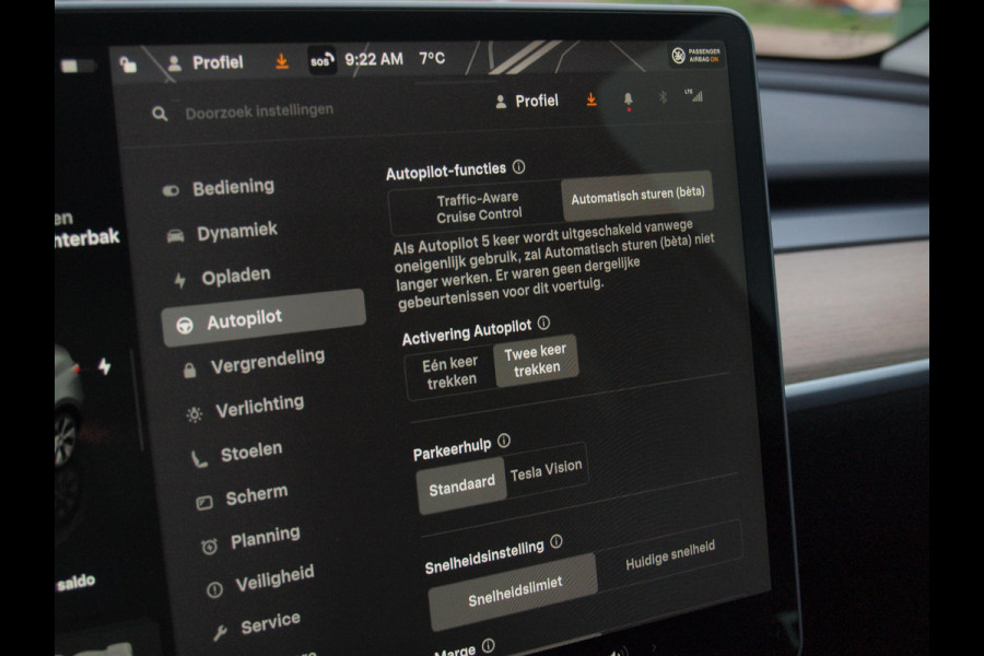 Tesla Model Y Long Range AWD 75 kWh NL-Auto | Panoramadak | 360 Camera | Full Self Driving Computer 3 | Apple Carplay |
