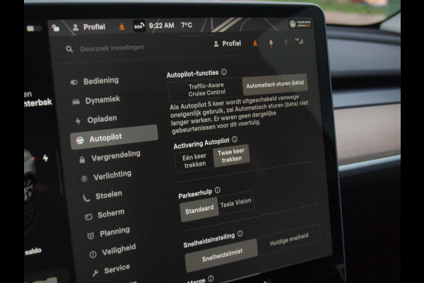 Tesla Model Y Long Range AWD 75 kWh NL-Auto | Panoramadak | 360 Camera | Full Self Driving Computer 3 | Apple Carplay |