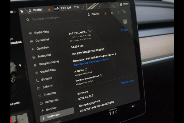 Tesla Model Y Long Range AWD 75 kWh NL-Auto | Panoramadak | 360 Camera | Full Self Driving Computer 3 | Apple Carplay |