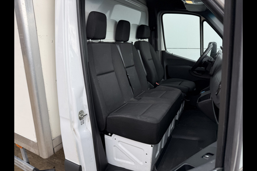 Mercedes-Benz Sprinter 514 2.2 CDI Automaat Achterdeuren Dubbellucht Handsfree Climate Control Cruise Control Koffer Meubelbak Bakwagen