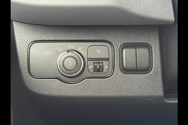 Mercedes-Benz Sprinter 514 2.2 CDI Automaat Achterdeuren Dubbellucht Handsfree Climate Control Cruise Control Koffer Meubelbak Bakwagen