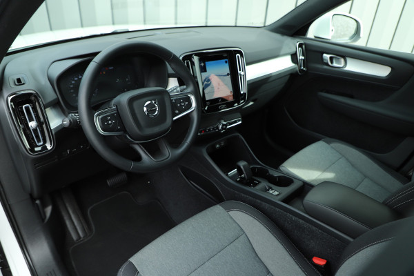 Volvo XC40 1.5 T4 Recharge Inscription Expression | 211PK | Keyless-go | Led | IntelliSafe | Carplay | Standkachel | Elek. Kofferklep | 202