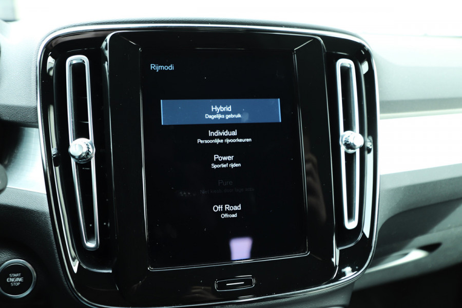 Volvo XC40 1.5 T4 Recharge Inscription Expression | 211PK | Keyless-go | Led | IntelliSafe | Carplay | Standkachel | Elek. Kofferklep | 202