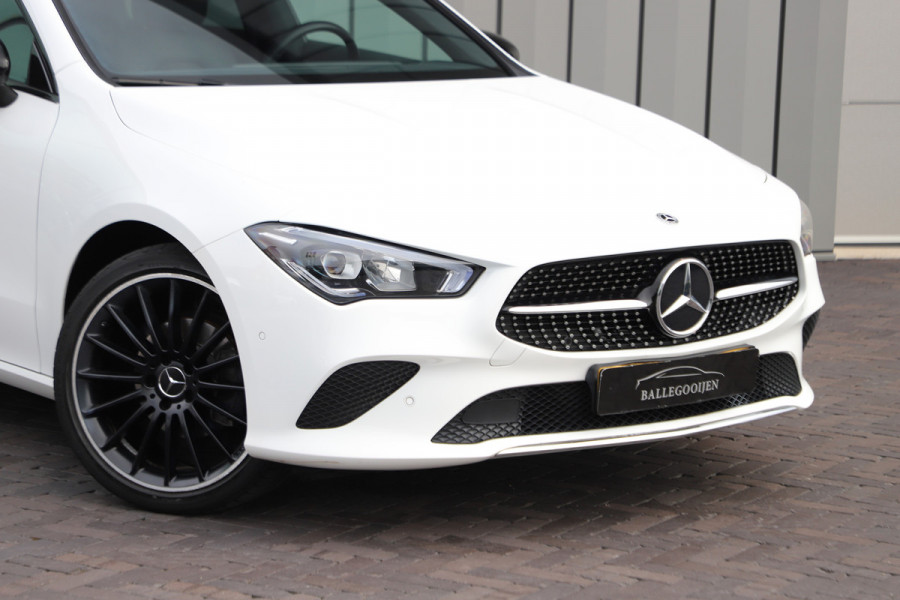Mercedes-Benz CLA-Klasse 180 Advantage | 136PK | Panoramadak | Led | Widescreen | Carplay | Stoelverwarming | 2020.