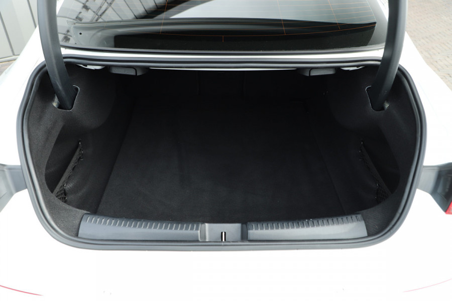 Mercedes-Benz CLA-Klasse 180 Advantage | 136PK | Panoramadak | Led | Widescreen | Carplay | Stoelverwarming | 2020.