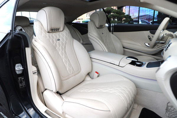Mercedes-Benz S-Klasse Coupé 560 4-Matic V8 | 470PK | Designo | Massage | Luchtvering | Head-up | Burmester | Keyless-go | Pano | Distronic+ | NL-Auto