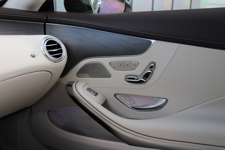 Mercedes-Benz S-Klasse Coupé 560 4-Matic V8 | 470PK | Designo | Massage | Luchtvering | Head-up | Burmester | Keyless-go | Pano | Distronic+ | NL-Auto