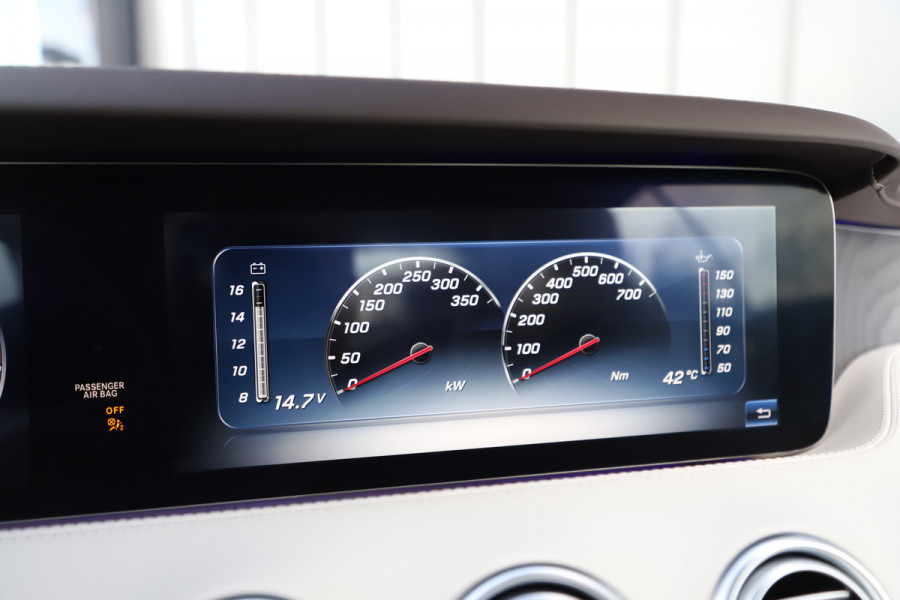 Mercedes-Benz S-Klasse Coupé 560 4-Matic V8 | 470PK | Designo | Massage | Luchtvering | Head-up | Burmester | Keyless-go | Pano | Distronic+ | NL-Auto