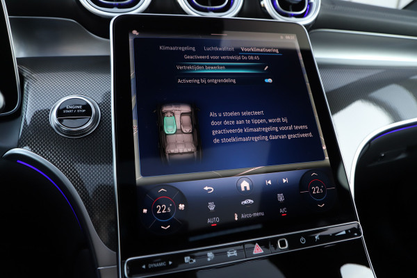 Mercedes-Benz GLC 300e AMG 4-Matic | 313PK | Massage | Keyless-go | Sfeerverlichting | Pano | Distronic+ | Stuurwielverw. | Stoelkoeling | 2024.