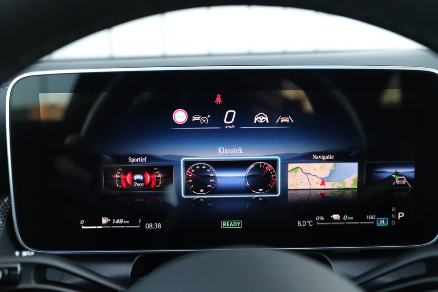 Mercedes-Benz GLC 300e AMG 4-Matic | 313PK | Massage | Keyless-go | Sfeerverlichting | Pano | Distronic+ | Stuurwielverw. | Stoelkoeling | 2024.