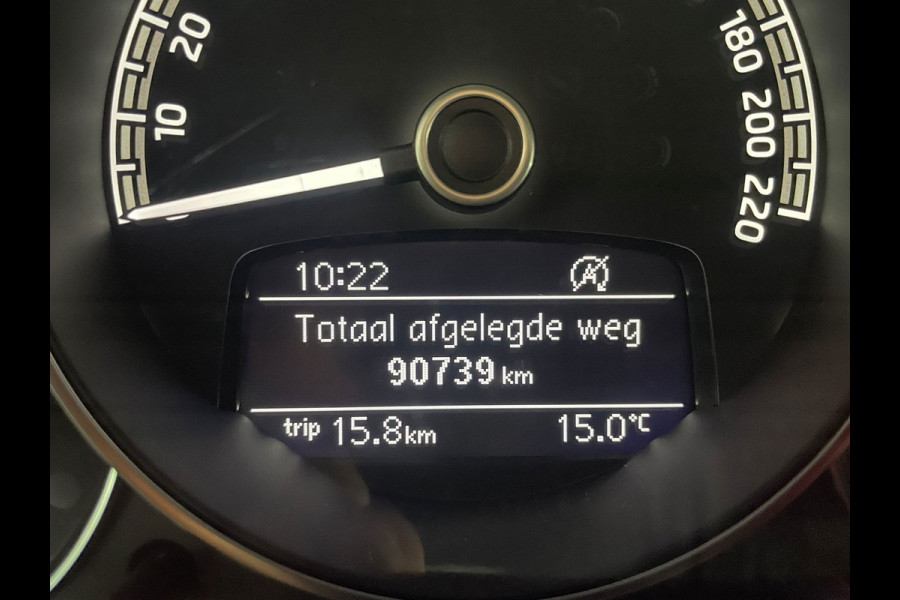 Škoda Citigo 1.0 Clever 75PK AIRCO CLIMA CRUISE STOELVERW BLUETOOTH PDC ZWART DAK SPECIAAL INTERIEUR NIEUWSTAAT