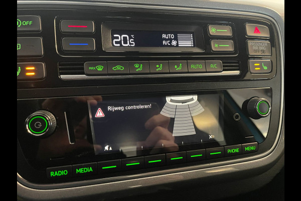 Škoda Citigo 1.0 Clever 75PK AIRCO CLIMA CRUISE STOELVERW BLUETOOTH PDC ZWART DAK SPECIAAL INTERIEUR NIEUWSTAAT