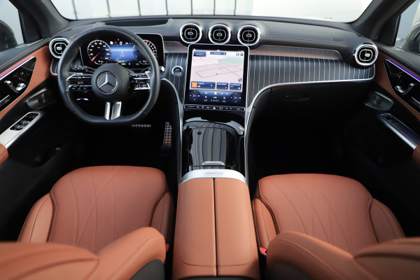 Mercedes-Benz GLC 400e AMG 4-Matic | 381PK | Achterasbesturing | Head-up | Luchtvering | Burmester | Keyless-go | Leder exclusief | Sfeerverlichti