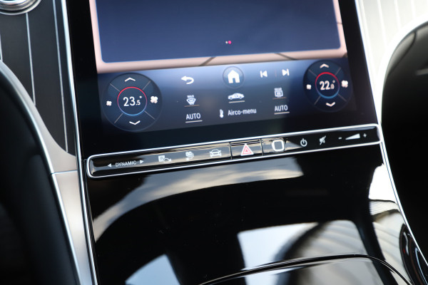 Mercedes-Benz GLC 400e AMG 4-Matic | 381PK | Achterasbesturing | Head-up | Luchtvering | Burmester | Keyless-go | Leder exclusief | Sfeerverlichti