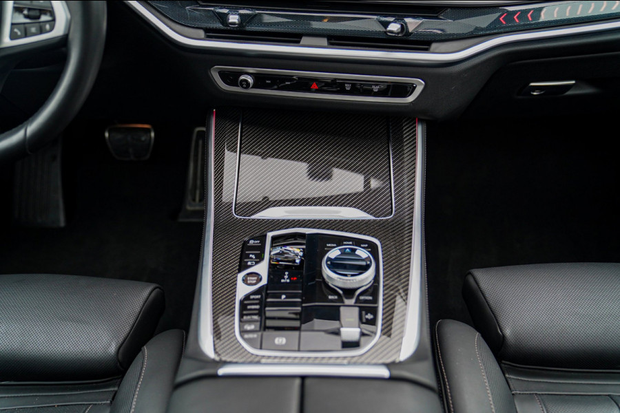 BMW X5 XDrive50e | Luchtvering | Bowers&Wilkins | Stoelverkoeling | Massage | 360 | Stuurwielverwarming | AR | Head Up Display