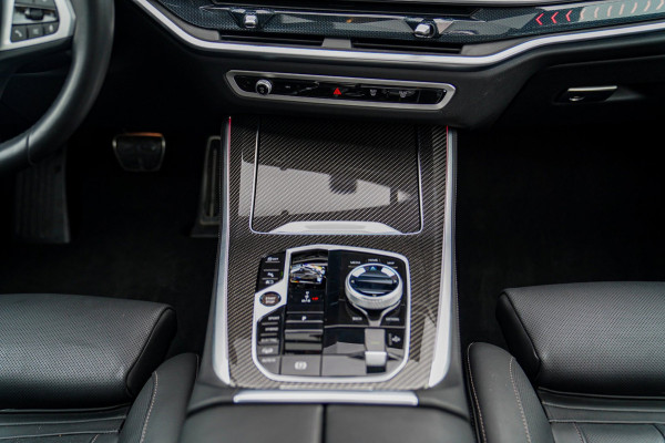 BMW X5 XDrive50e | Luchtvering | Bowers&Wilkins | Stoelverkoeling | Massage | 360 | Stuurwielverwarming | AR | Head Up Display