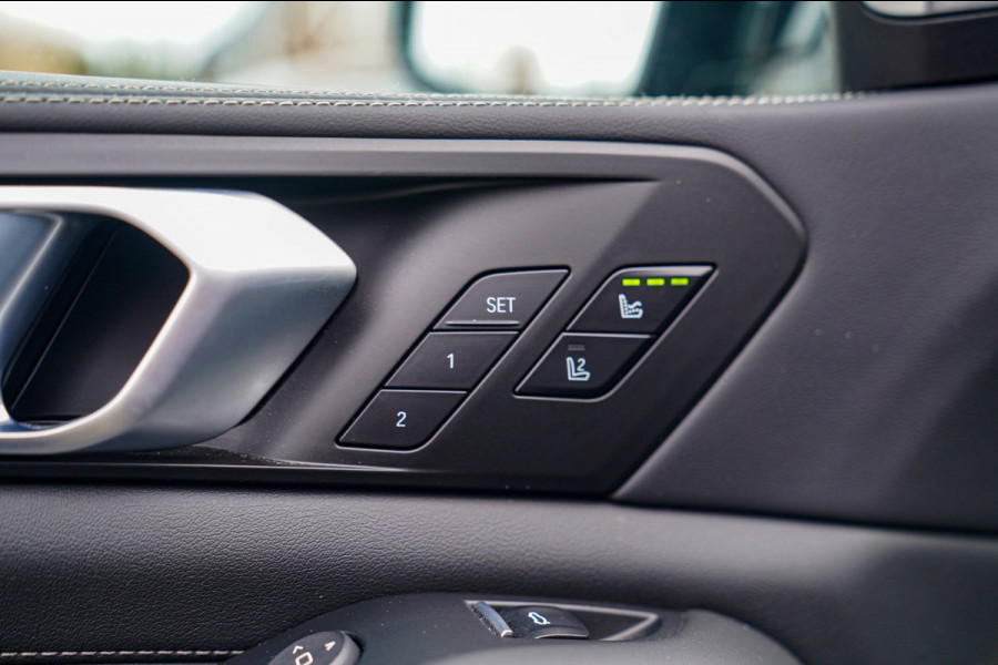 BMW X5 XDrive50e | Luchtvering | Bowers&Wilkins | Stoelverkoeling | Massage | 360 | Stuurwielverwarming | AR | Head Up Display