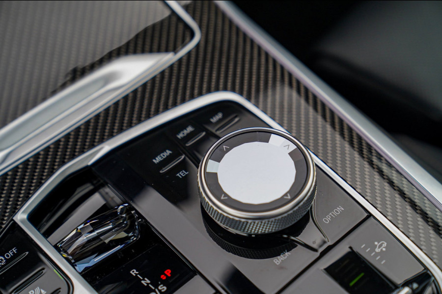BMW X5 XDrive50e | Luchtvering | Bowers&Wilkins | Stoelverkoeling | Massage | 360 | Stuurwielverwarming | AR | Head Up Display