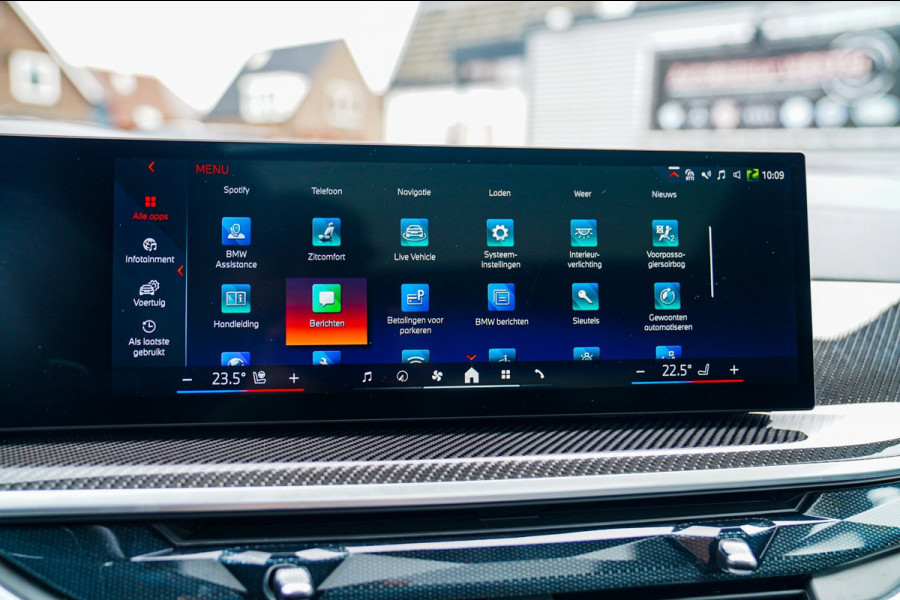 BMW X5 XDrive50e | Luchtvering | Bowers&Wilkins | Stoelverkoeling | Massage | 360 | Stuurwielverwarming | AR | Head Up Display