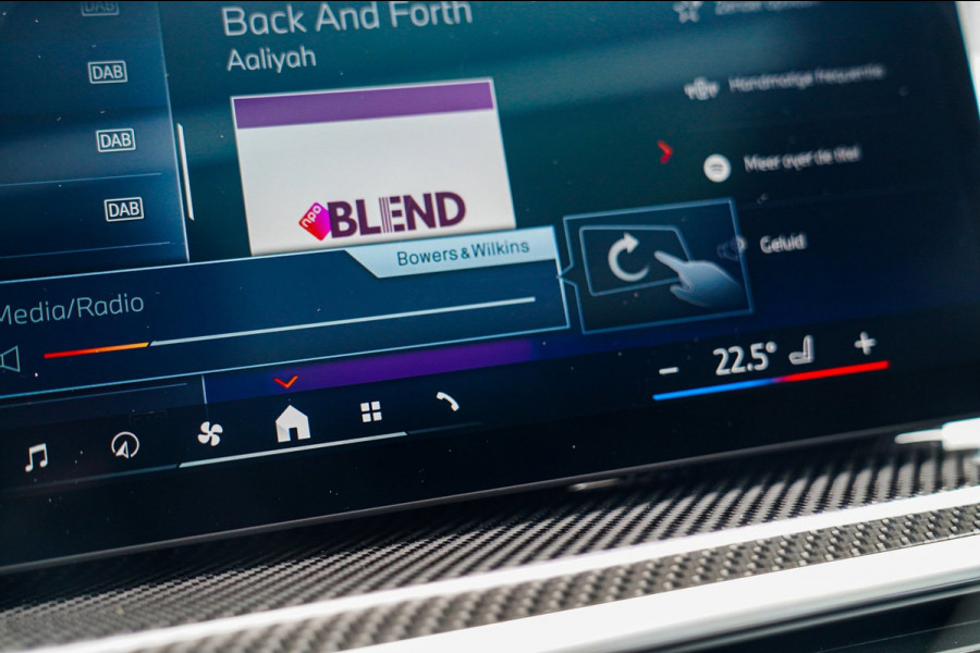 BMW X5 XDrive50e | Luchtvering | Bowers&Wilkins | Stoelverkoeling | Massage | 360 | Stuurwielverwarming | AR | Head Up Display