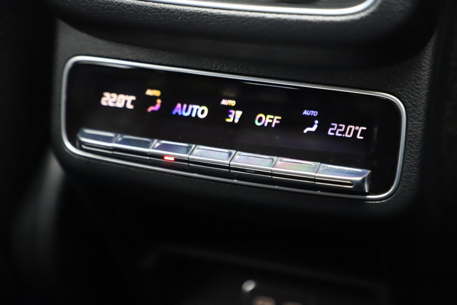 Mercedes-Benz GLE Coupé 400e AMG 4-Matic | 381PK | Luchtvering | Massage | Head-up | Burmester | Keyless-go | Distronic+ | Multibeam | 2023.