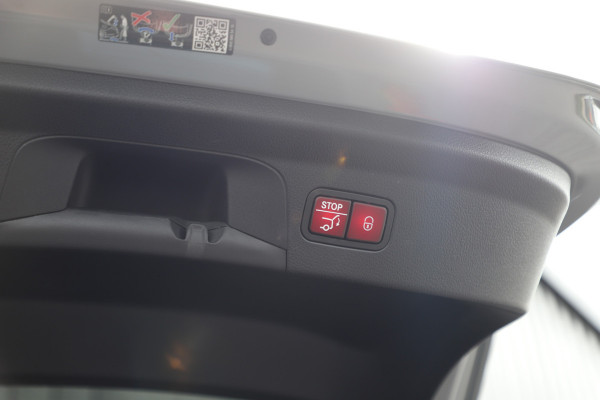 Mercedes-Benz GLE Coupé 400e AMG 4-Matic | 381PK | Luchtvering | Massage | Head-up | Burmester | Keyless-go | Distronic+ | Multibeam | 2023.