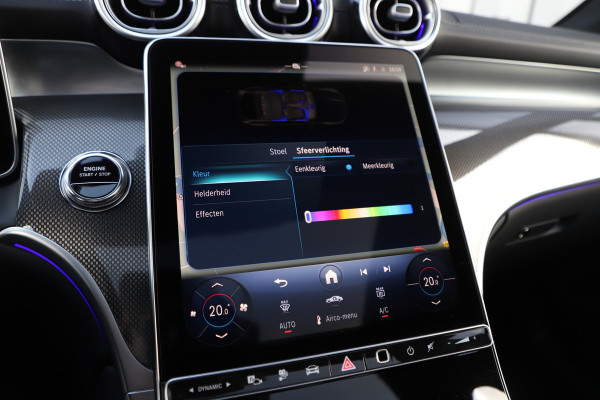 Mercedes-Benz GLC Coupé 300e AMG 4-Matic | 313PK | Pano | Keyless-go | Sfeerverlichting | Digital-light | Leder | Distronic+ | Stuurwielverw. | 20