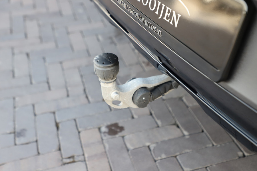 Mercedes-Benz GLC Coupé 300e AMG 4-Matic | 313PK | Pano | Keyless-go | Sfeerverlichting | Digital-light | Leder | Distronic+ | Stuurwielverw. | 20