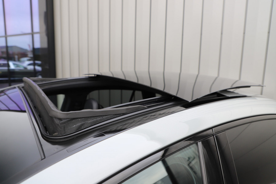 Mercedes-Benz GLC Coupé 300e AMG 4-Matic | 313PK | Head-up | Keyless-go | Burmester | Pano | Sfeerverlichting | Digital-light | Distronic+ | 2025.