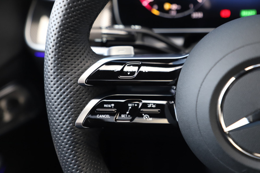 Mercedes-Benz GLC Coupé 300e AMG 4-Matic | 313PK | Head-up | Keyless-go | Burmester | Pano | Sfeerverlichting | Digital-light | Distronic+ | 2025.