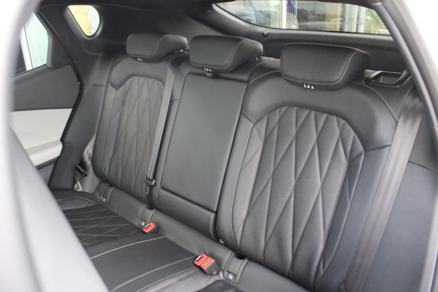 Ford Capri Premium Extended Range RWD 77 kWh | Panoramadak | 360 graden camera | Head up Display