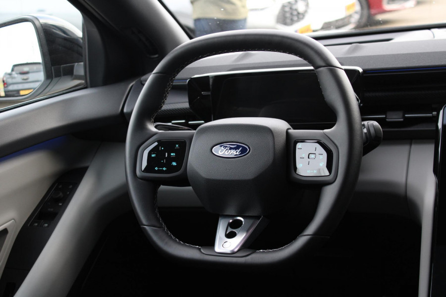 Ford Capri Premium Extended Range RWD 77 kWh | Panoramadak | 360 graden camera | Head up Display