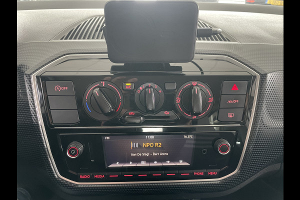 Volkswagen up! 1.0 BMT move up! Airco - Bluetooth - Centrale vergrendeling met afstandsbediening - Radio - Start/stop systeem - Elektrische ramen voor