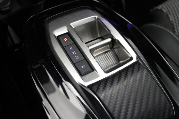 Peugeot 2008 1.2 PureTech 130 GT |Camera|Navi| *Pasen Geopend!*