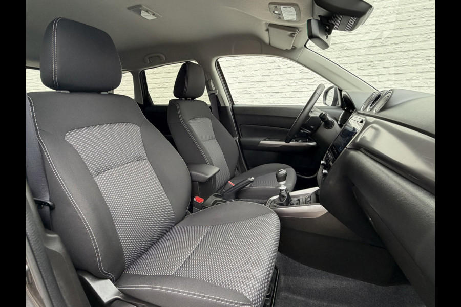 Suzuki Vitara 1.4 Boosterjet Hybrid Camera+Pdc Led Stoelverwarming Adapt Cruise carplay Dab+ Carplay Navi