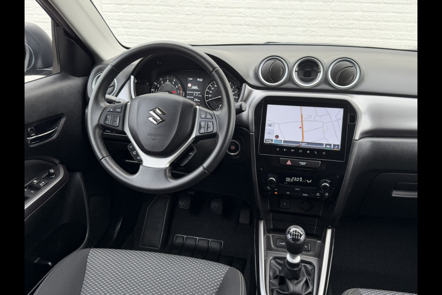 Suzuki Vitara 1.4 Boosterjet Hybrid Camera+Pdc Led Stoelverwarming Adapt Cruise carplay Dab+ Carplay Navi