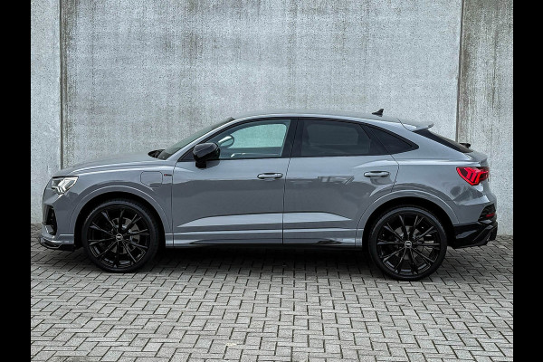 Audi Q3 Sportback 45TFSI e 245pk S-Tronic Competition S Edition S-Line 1é Eig Audi Exclusive|Leder|ACC|Ambiance|Camera|Matrix|RSQ3