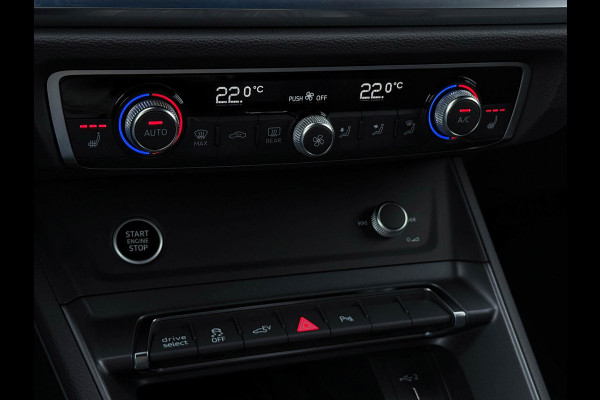 Audi Q3 Sportback 45TFSI e 245pk S-Tronic Competition S Edition S-Line 1é Eig Audi Exclusive|Leder|ACC|Ambiance|Camera|Matrix|RSQ3